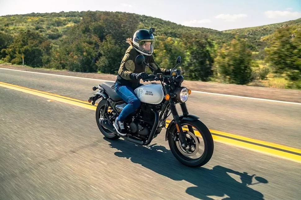 Мотоцикл Royal Enfield Hunter 350 Rebel от мотосалона Мото-Тайм