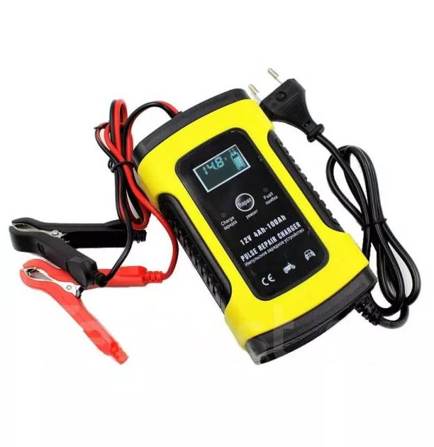 Зарядное устройство FBC1205D 12В 5A